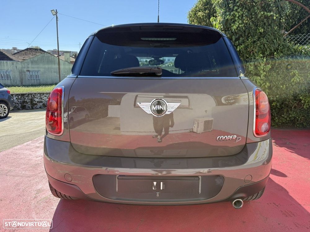 MINI Countryman Cooper D ALL4 - 6