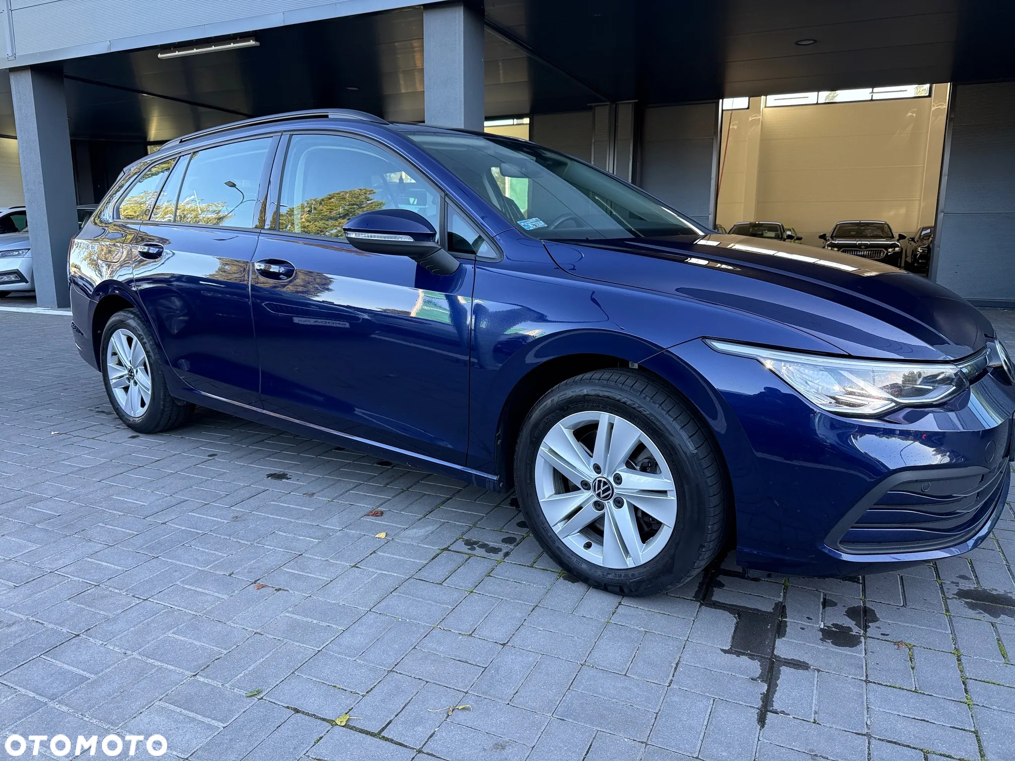 Volkswagen Golf VIII 2.0 TDI Life DSG - 3