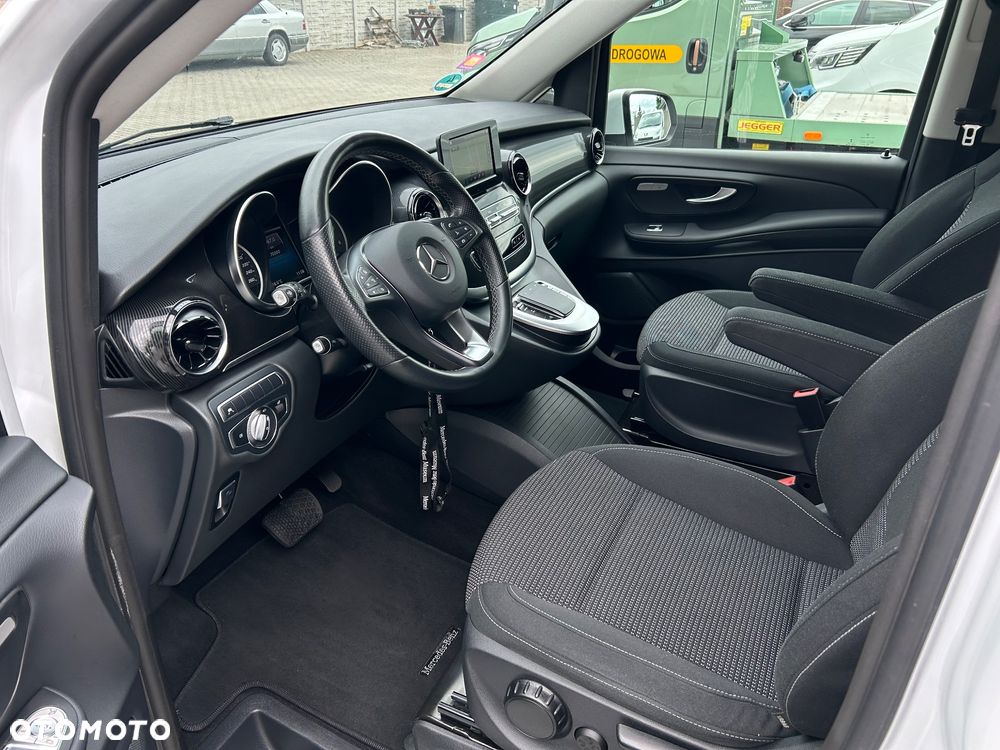 Mercedes-Benz Klasa V 220 d 9G-Tronic Avantgarde (d³ugi) - 24