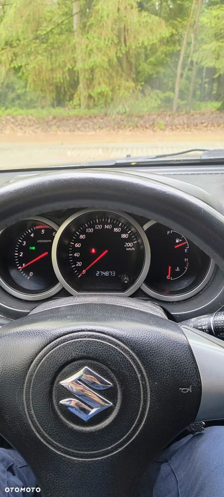 Suzuki Grand Vitara 1.9 DDiS - 16