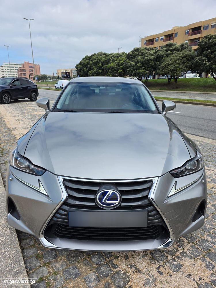 Lexus IS 300H Business - 2
