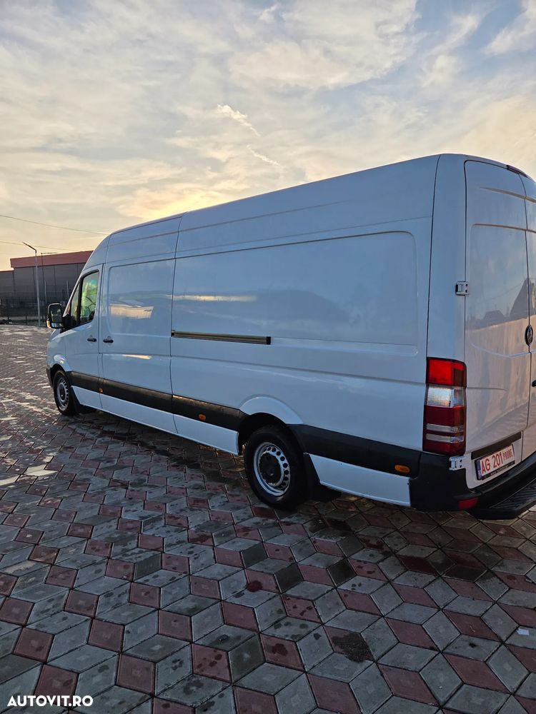 Mercedes-Benz SPRINTER - 2