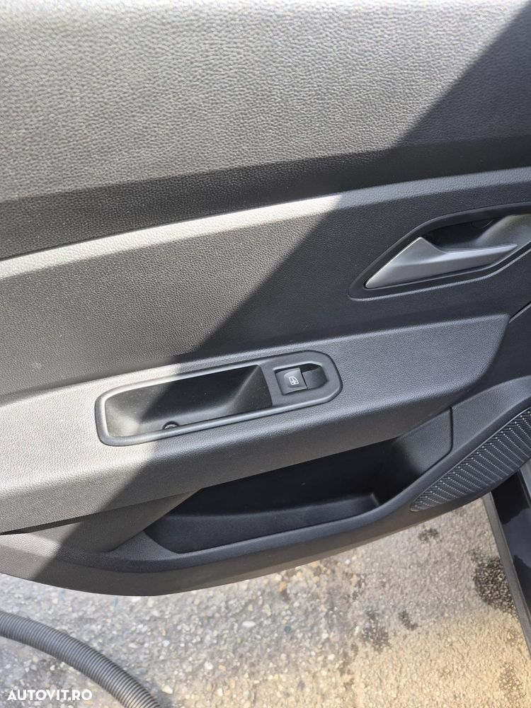 Dacia Duster ECO-G 100 Journey - 13