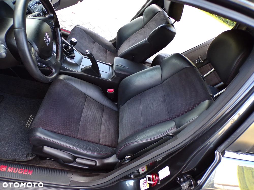 Honda Accord - 25
