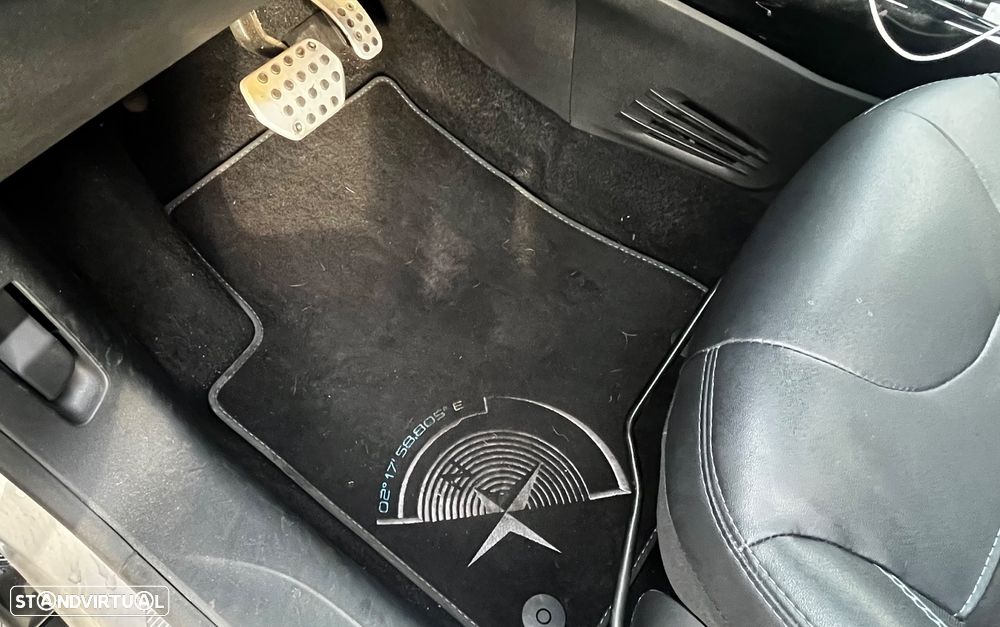 Peugeot 2008 1.2 PureTech Crossway EAT6 - 17