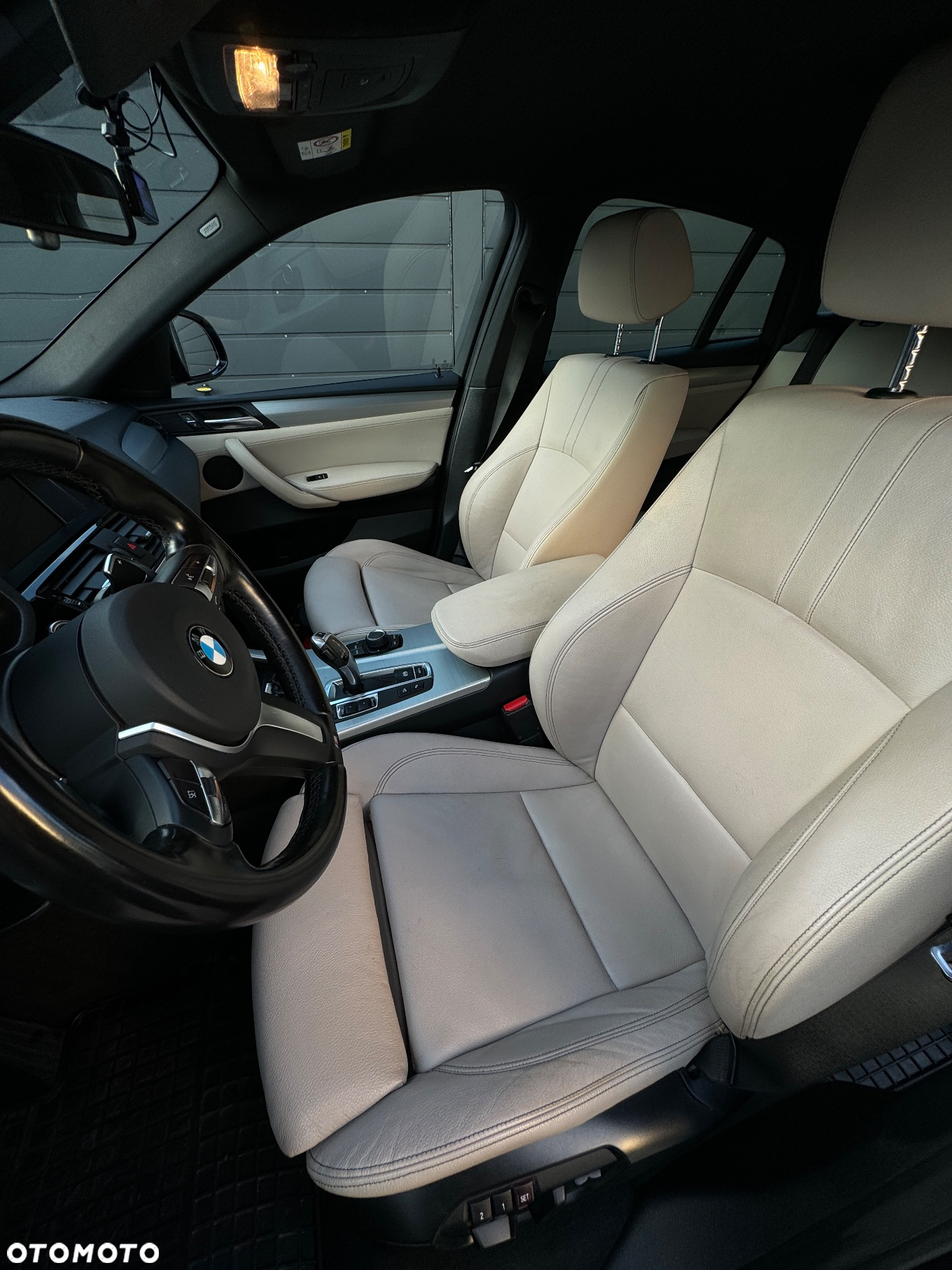 BMW X4 xDrive20d - 12