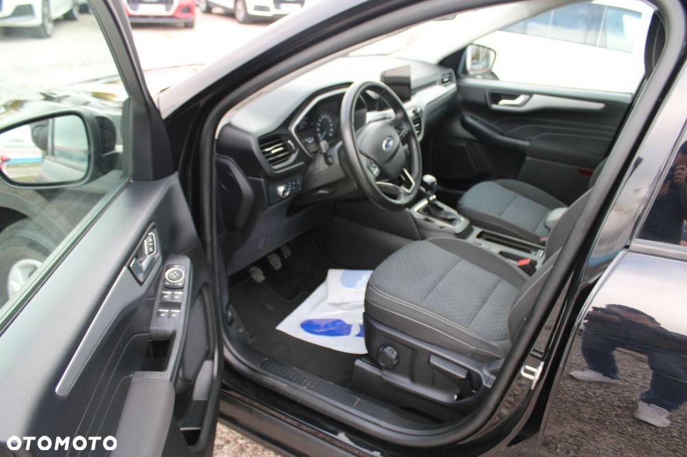 Ford Kuga - 18