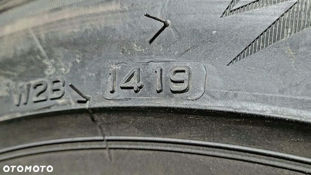 1x Bridgestone Blizzak LM005 235/45R17 97V XL Z561A - 7