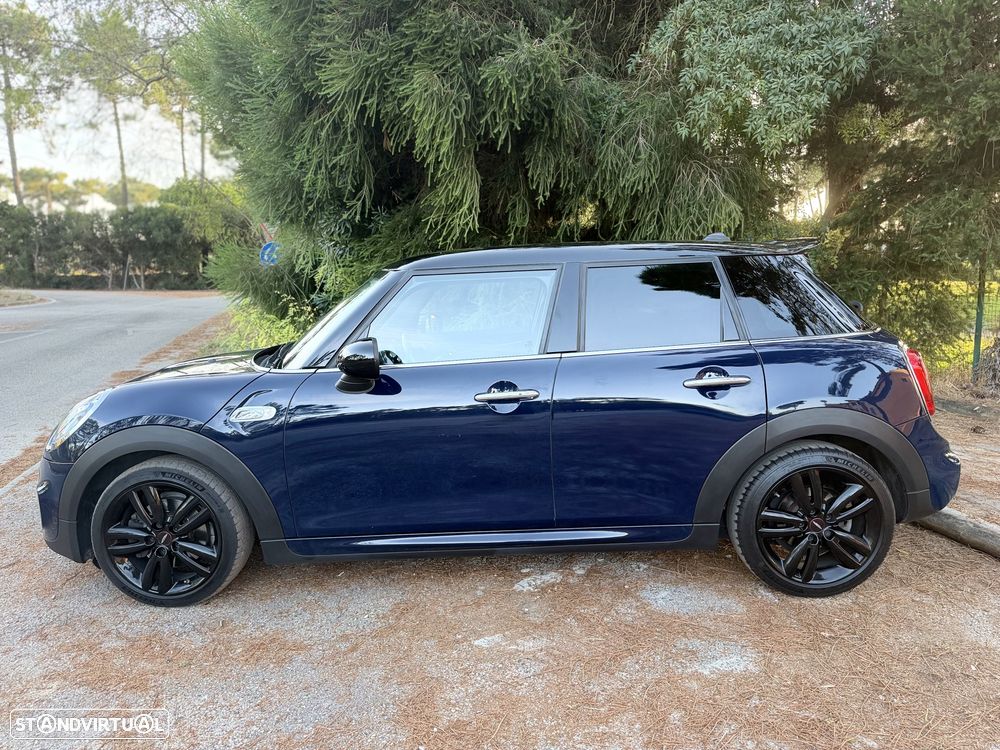MINI 5 Portas Cooper SD Auto Desportiva - 12