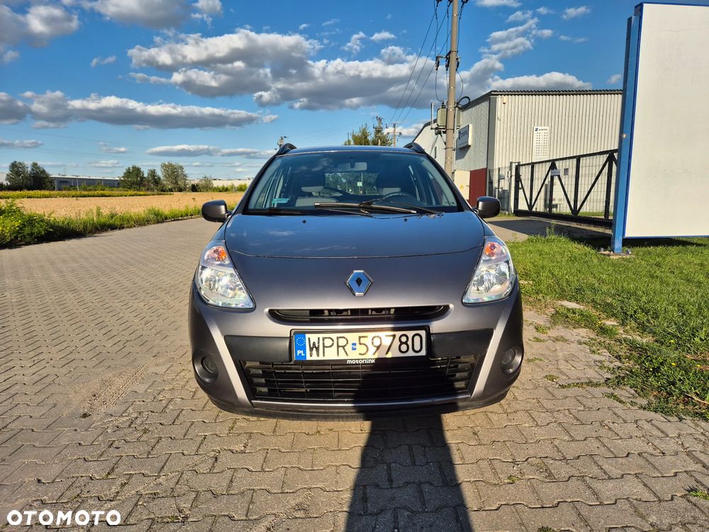 Renault Clio - 18