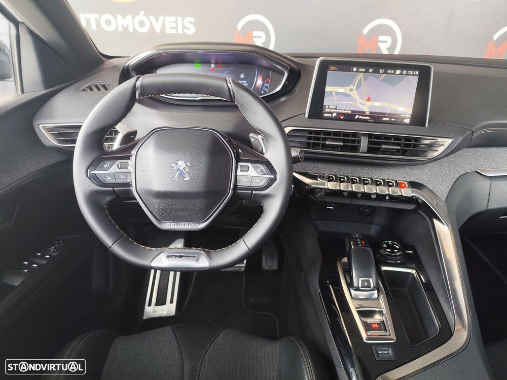 Peugeot 3008 1.6 BlueHDi GT Line Grip Control EAT6 - 14