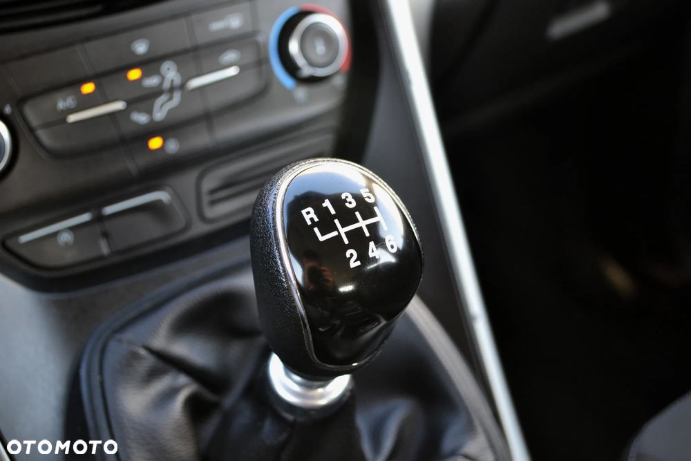 Ford Kuga 2.0 TDCi 4WD Trend - 21