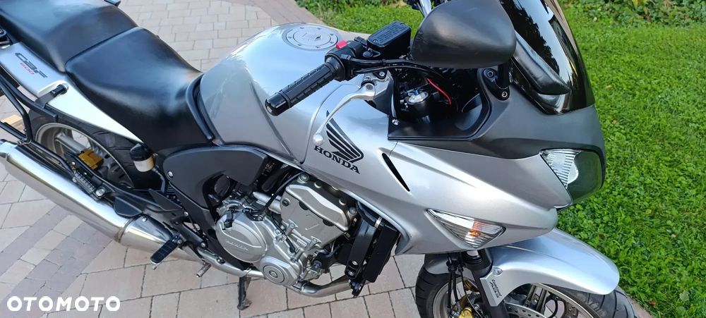 Honda CBF - 21