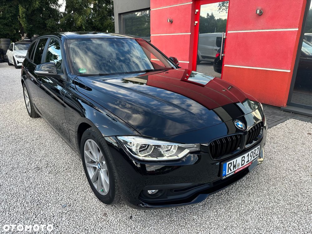 BMW Seria 3 320d Luxury Line - 18