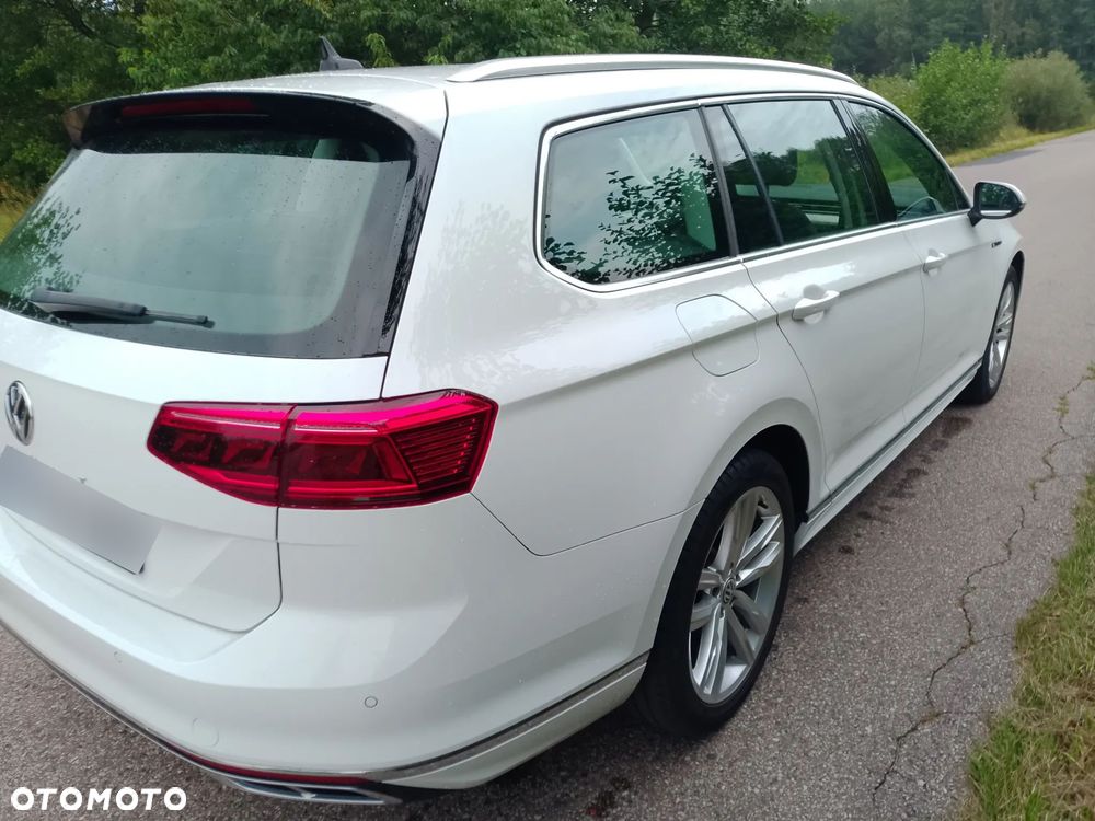 Volkswagen Passat 2.0 TDI SCR DSG Comfortline - 4