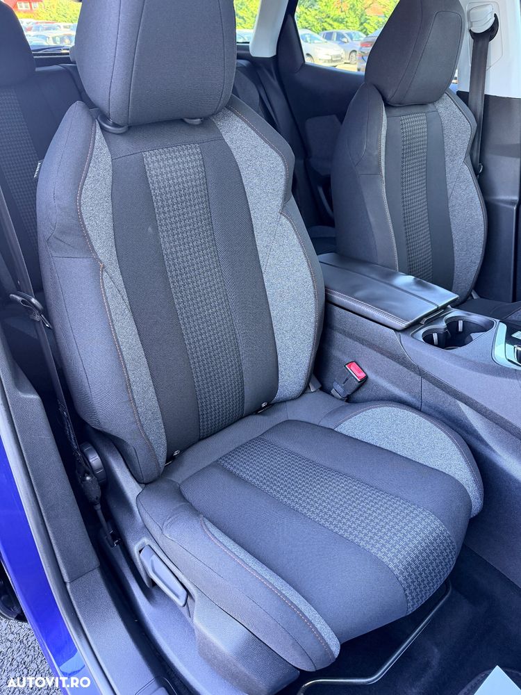 Peugeot 3008 1.2 PureTech Turbo S&S EAT6 Active - 15