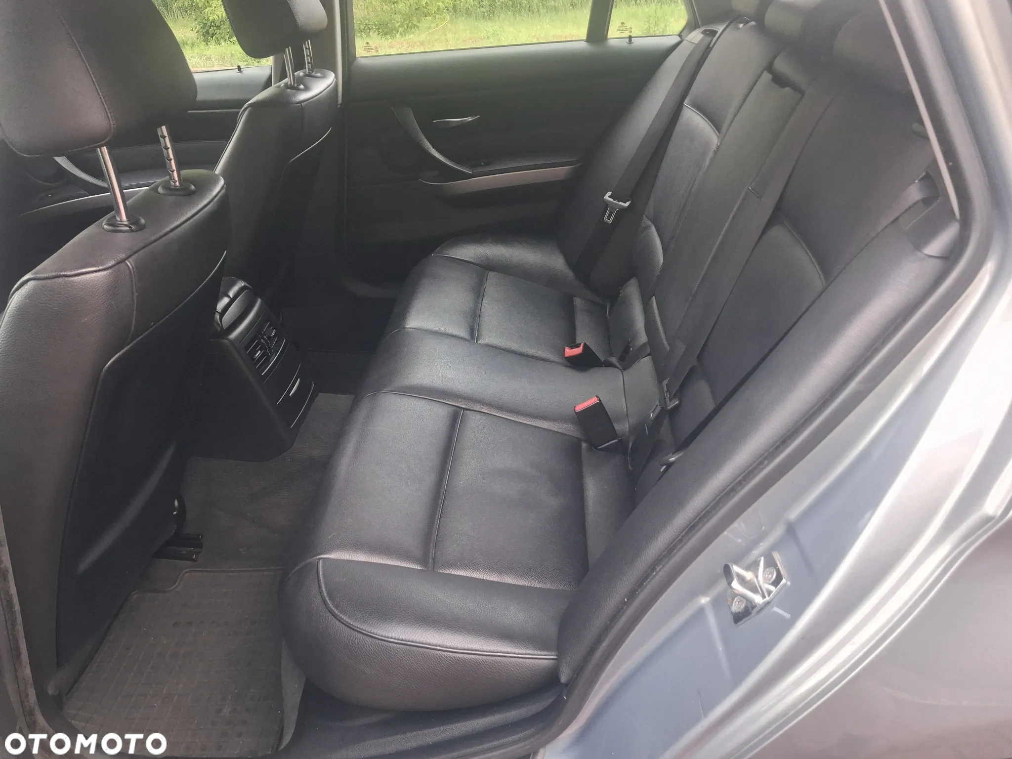 BMW Seria 3 320d DPF Touring Edition Fleet - 19