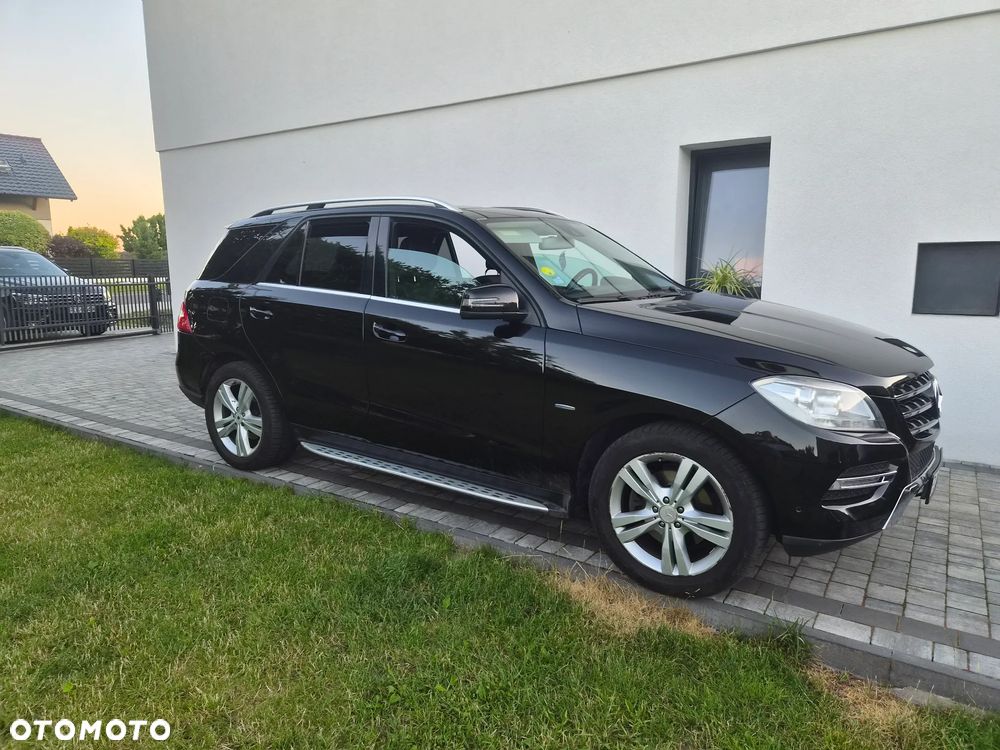 Mercedes-Benz ML 350 BlueTEC 4-Matic - 3