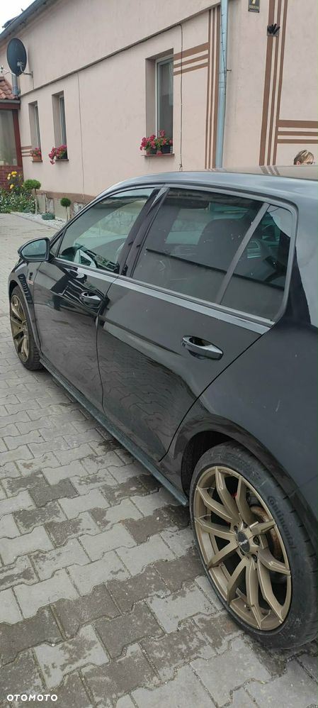 Volkswagen Golf - 7
