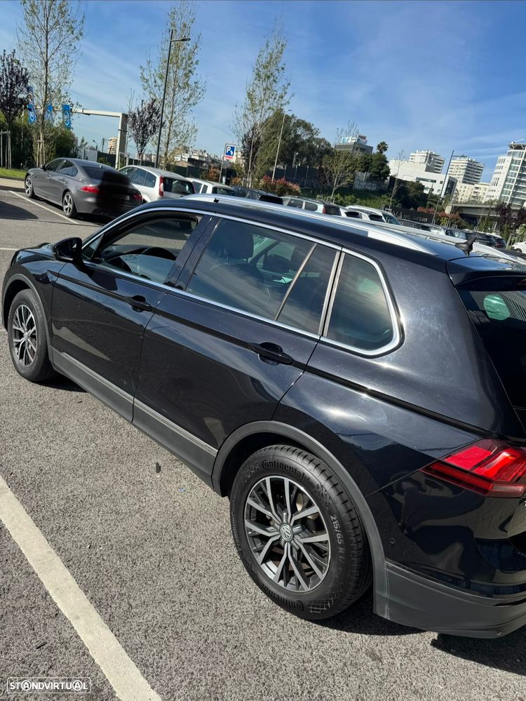 VW Tiguan 2.0 TDI Confortline - 3