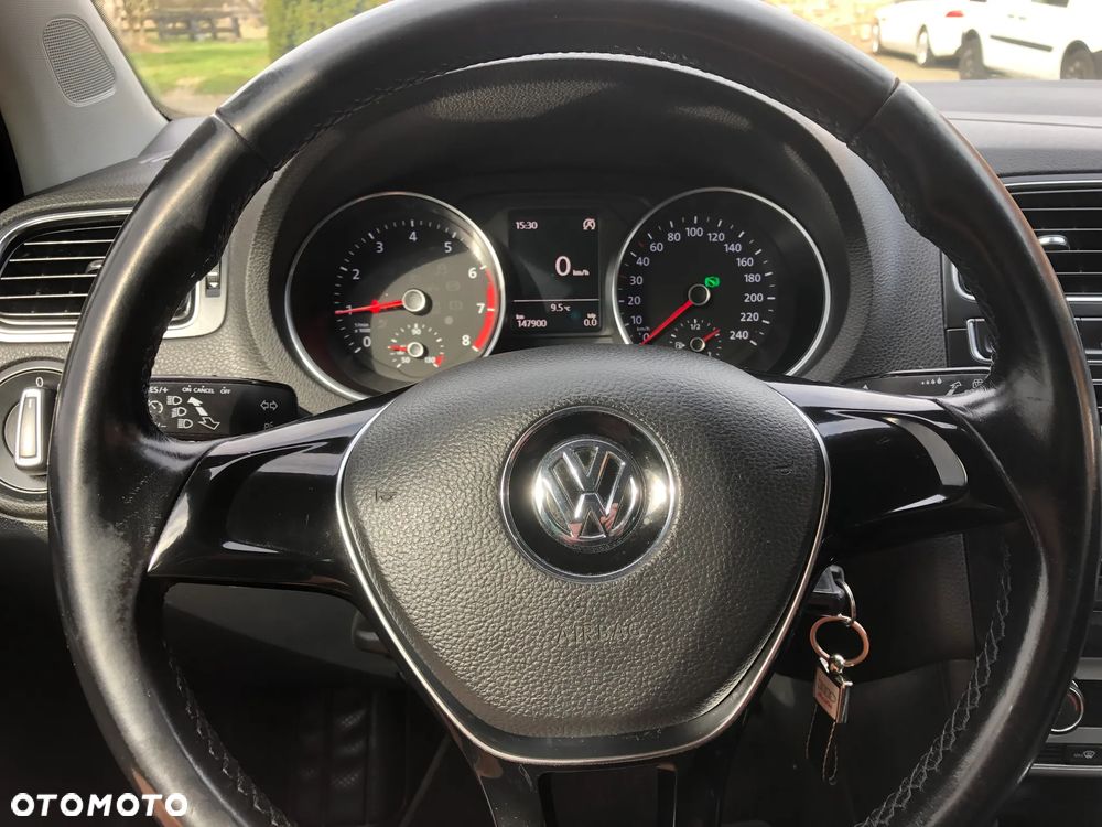 Volkswagen Polo 1.2 TSI (Blue Motion Technology) DSG Comfortline - 23