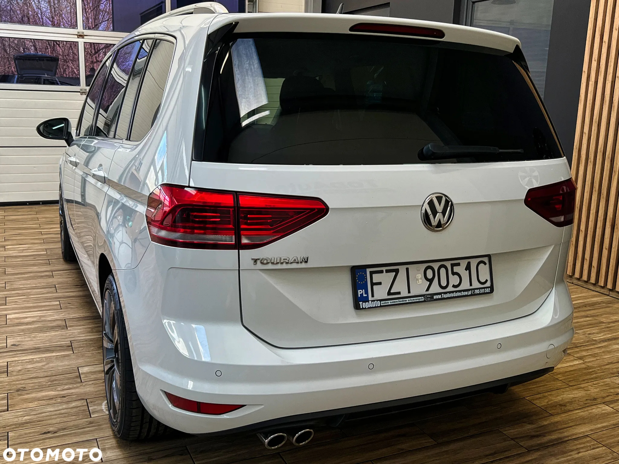 Volkswagen Touran 2.0 TDI BMT Highline DSG - 9