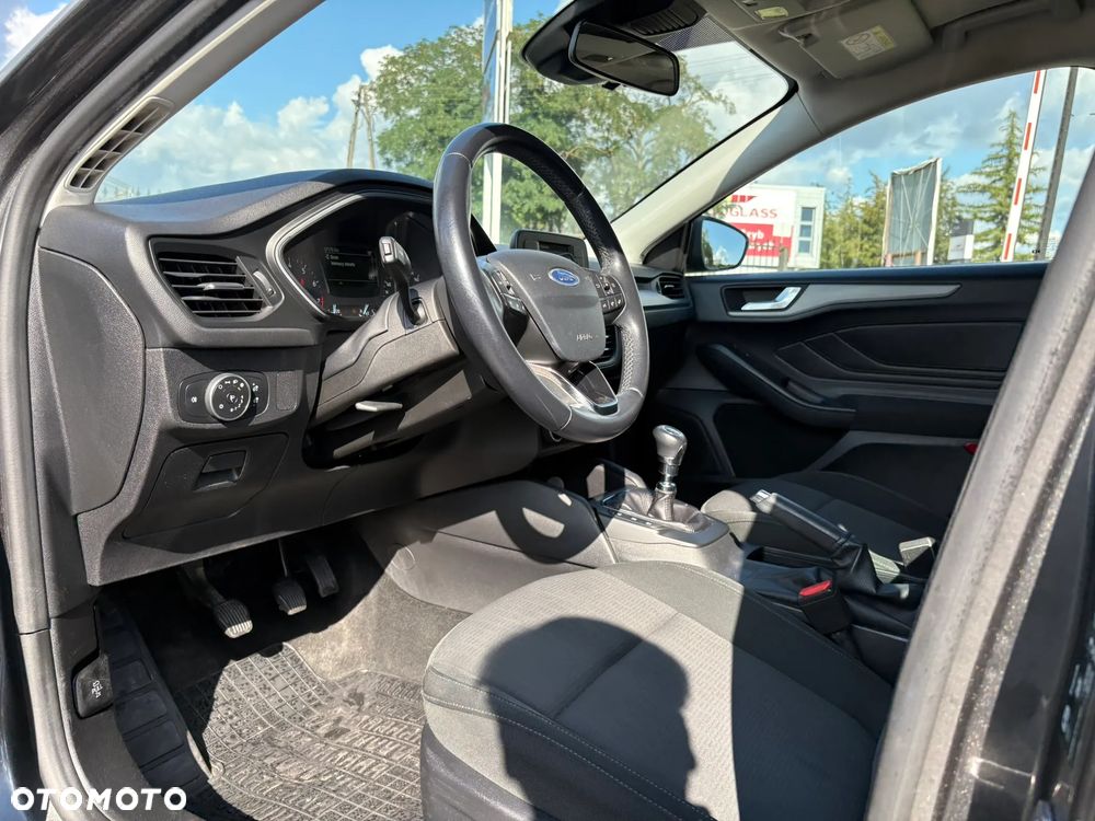 Ford Focus 1.0 EcoBoost Trend ASS - 11