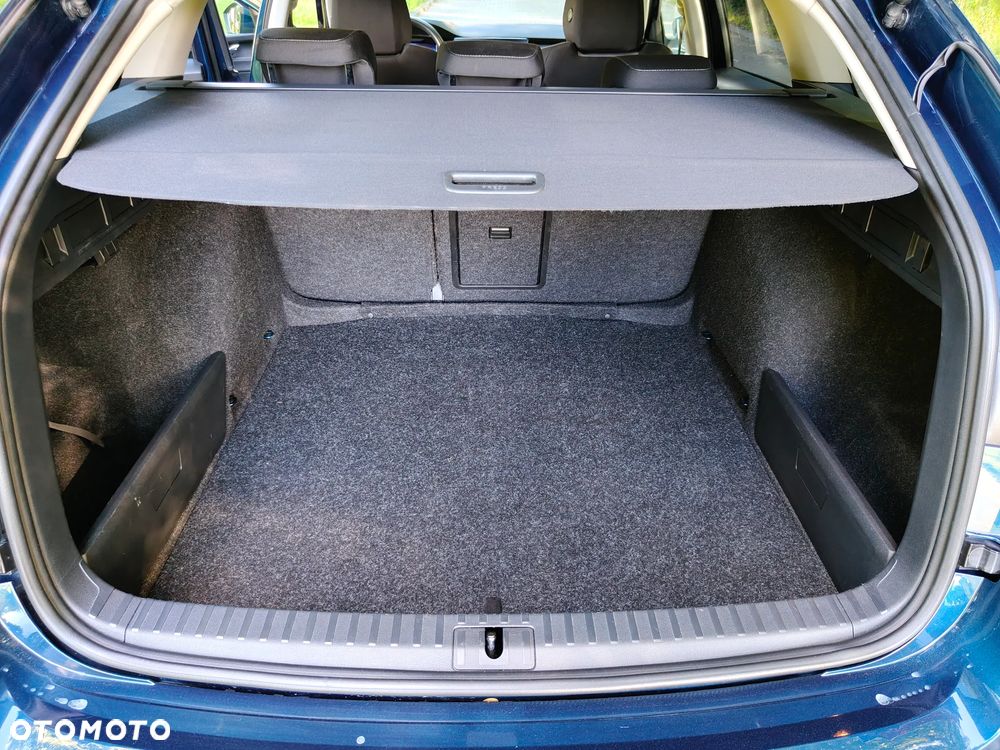 Skoda Octavia 2.0 TDI DSG Ambition - 21