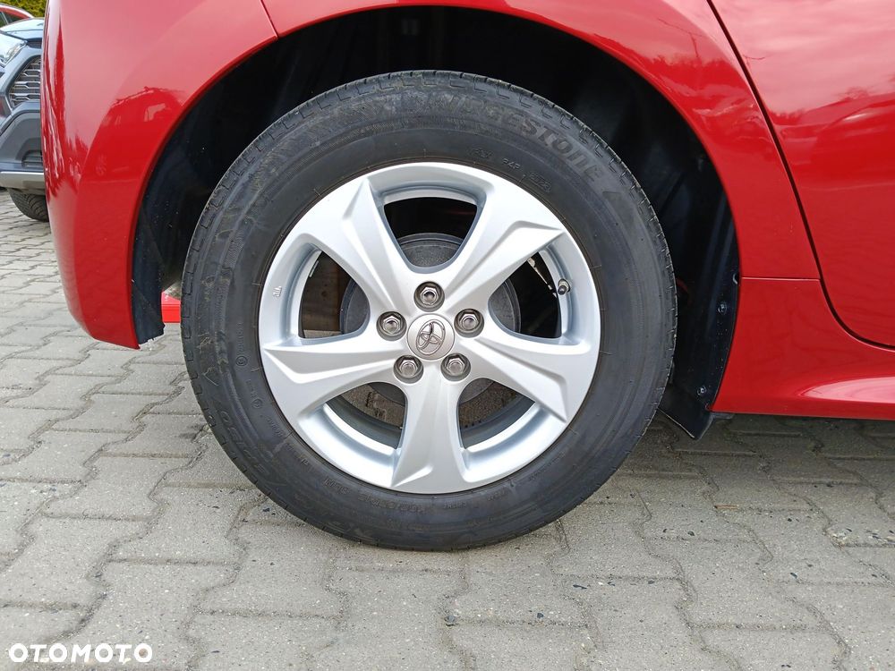 Toyota Yaris - 17