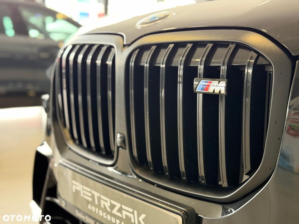 BMW X7 - 11