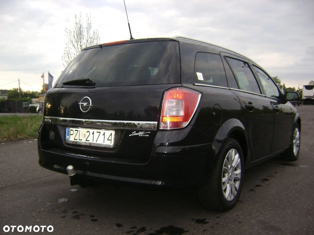 Opel Astra - 4