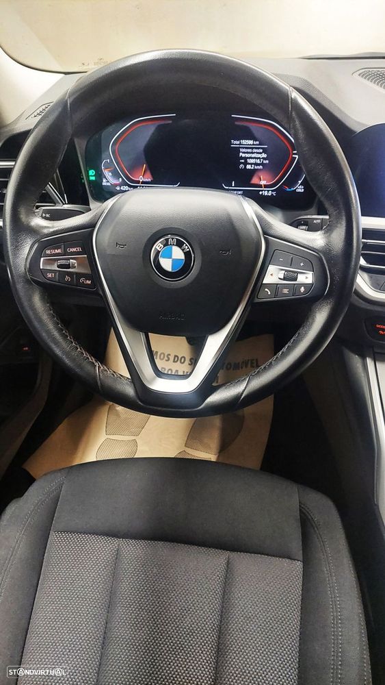 BMW 318 d Line Sport Auto - 15