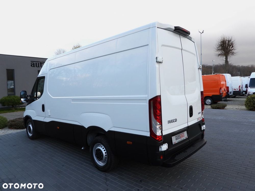 Iveco DAILY 35S14 FURGON CHŁODNIA  0*C ZASILANIE 230V NAWIGACJA AUTOMAT  KLIMATYZACJA  140KM - 11