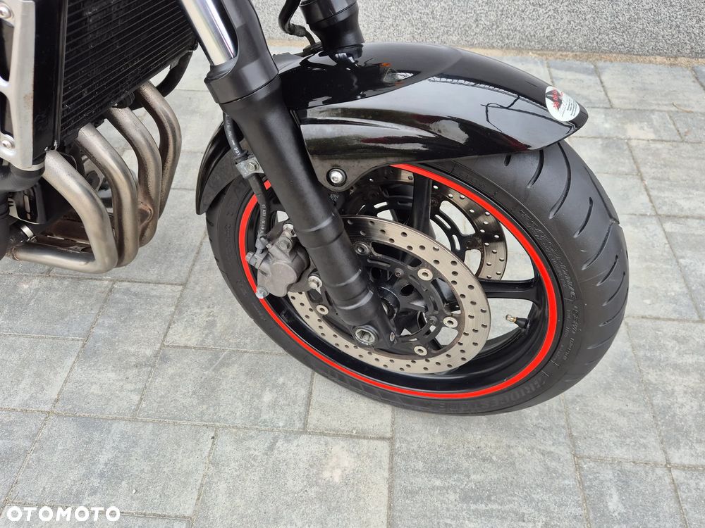 Yamaha FZ6 - 7