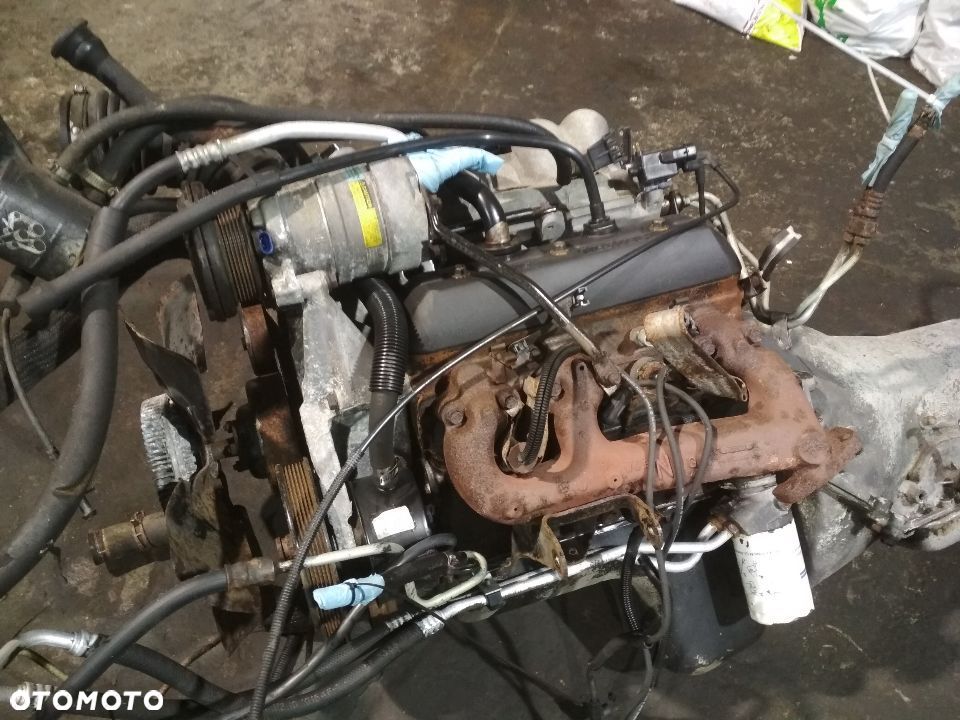 CHEVROLET ASTRO BLAZER do 95 kolektor wydechowy lewy prawy 4.3 v6 VORTEC GMC SAFARI VAN gm exhaust manifold left right CAPRICE S10 G10 G20 G30 G1500 G2500 G3500 - 1