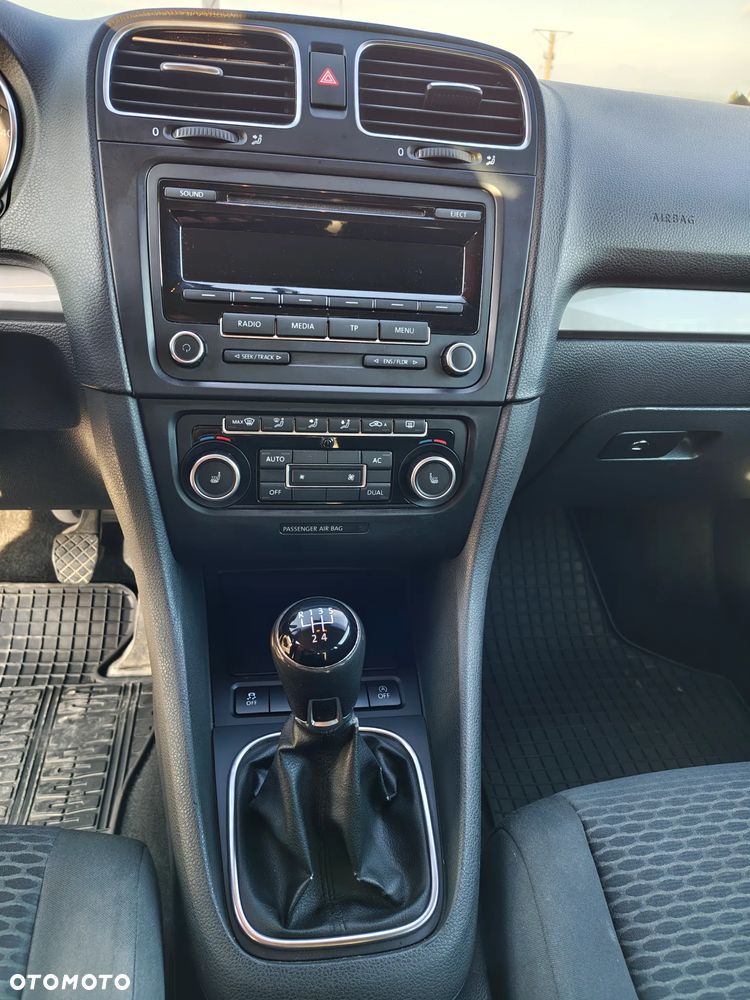 Volkswagen Golf 1.6 TDI BlueMot Comfortline - 10