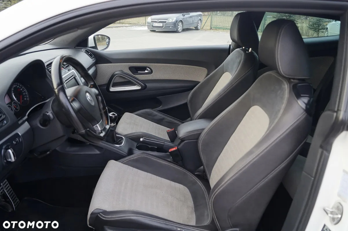 Volkswagen Scirocco 2.0 TSI - 3