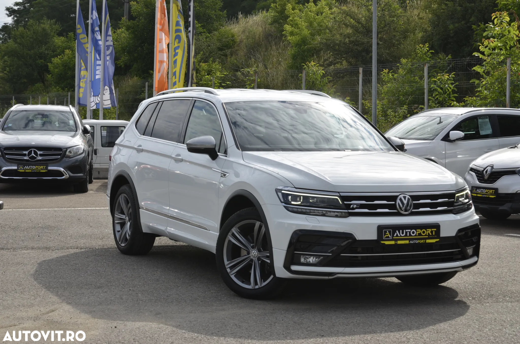 Volkswagen Tiguan Allspace 2.0 TDI SCR 4Motion DSG R-Line - 3