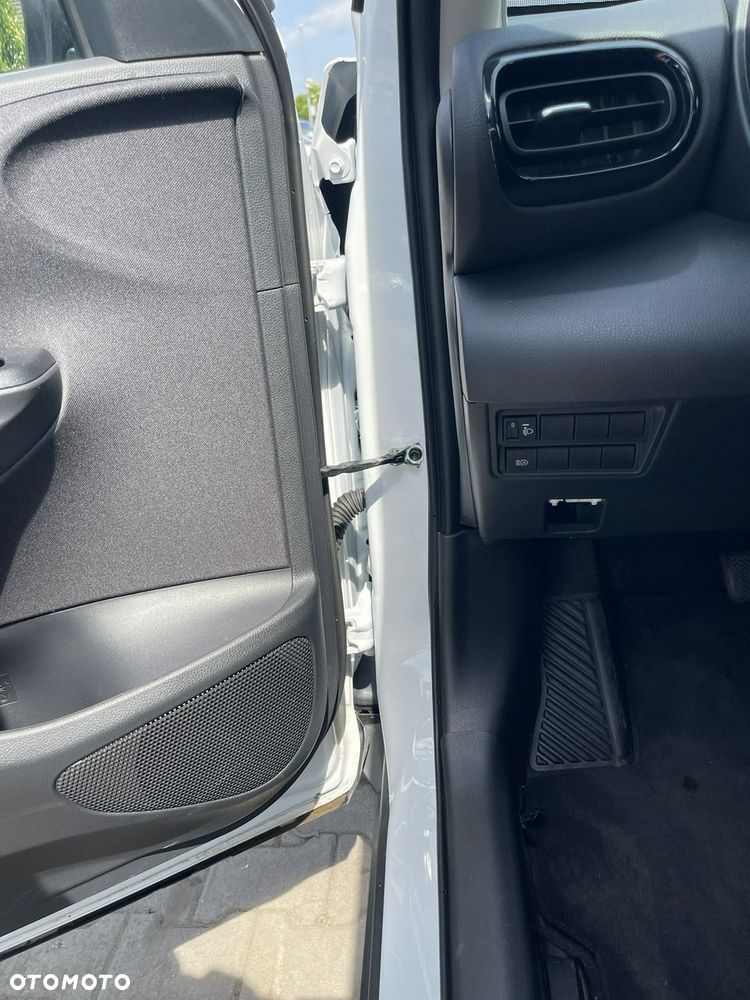 Toyota Yaris Cross Hybrid 1.5 Comfort AWD - 6