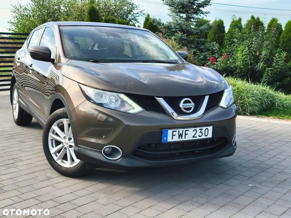 Nissan Qashqai - 1