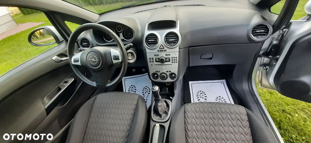 Opel Corsa - 36
