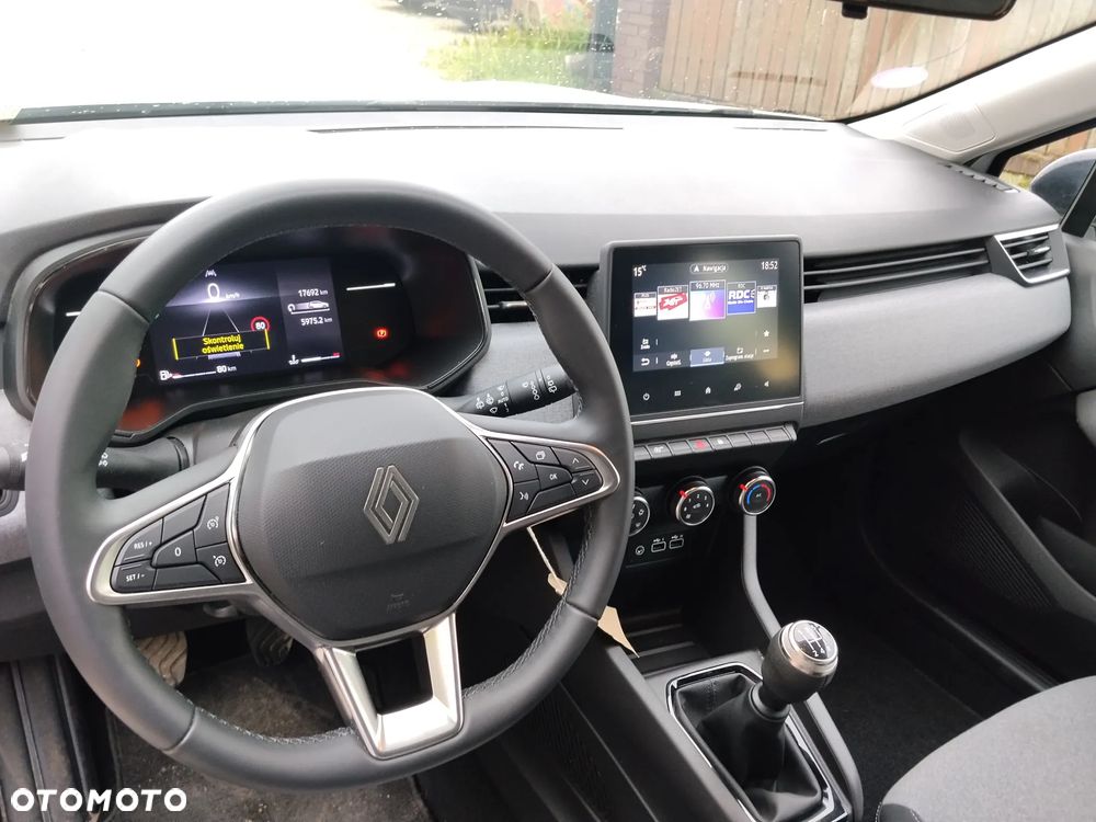 Renault Clio TCe 90 TECHNO - 18