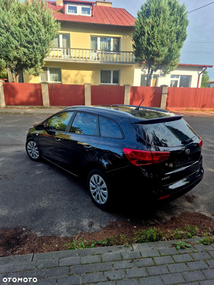 Kia Ceed 1.6 CRDi S - 6