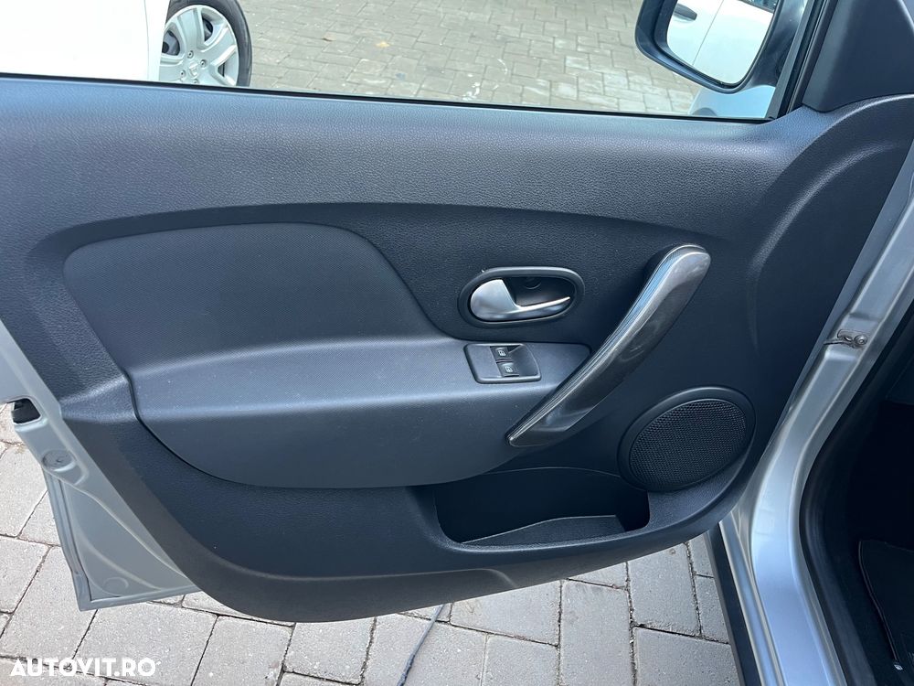 Dacia Sandero Blue dCi 95 Stepway Celebration - 25