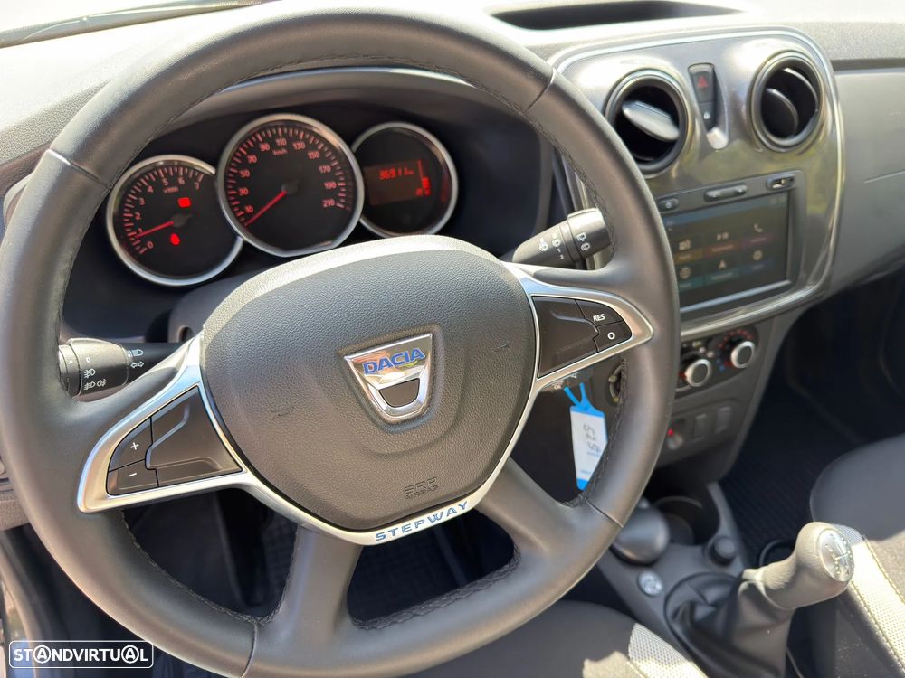 Dacia Sandero Stepway TCe 100 Prestige - 14