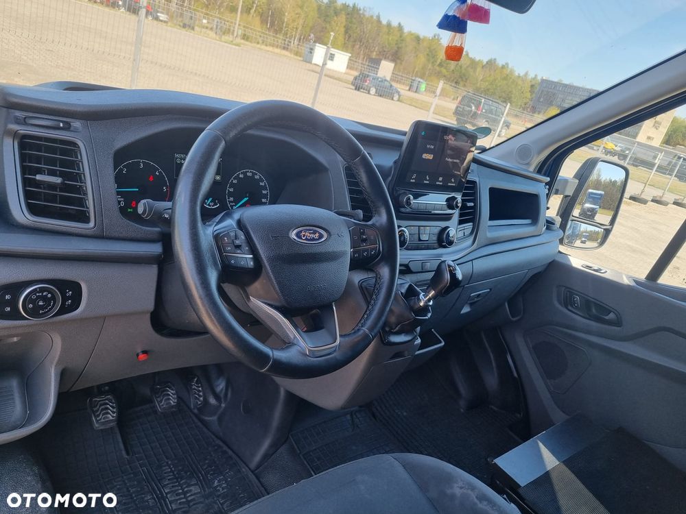 Ford Transit - 11