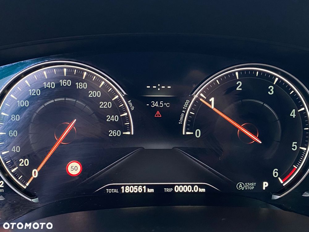 BMW Seria 5 520d xDrive Luxury Line sport - 18