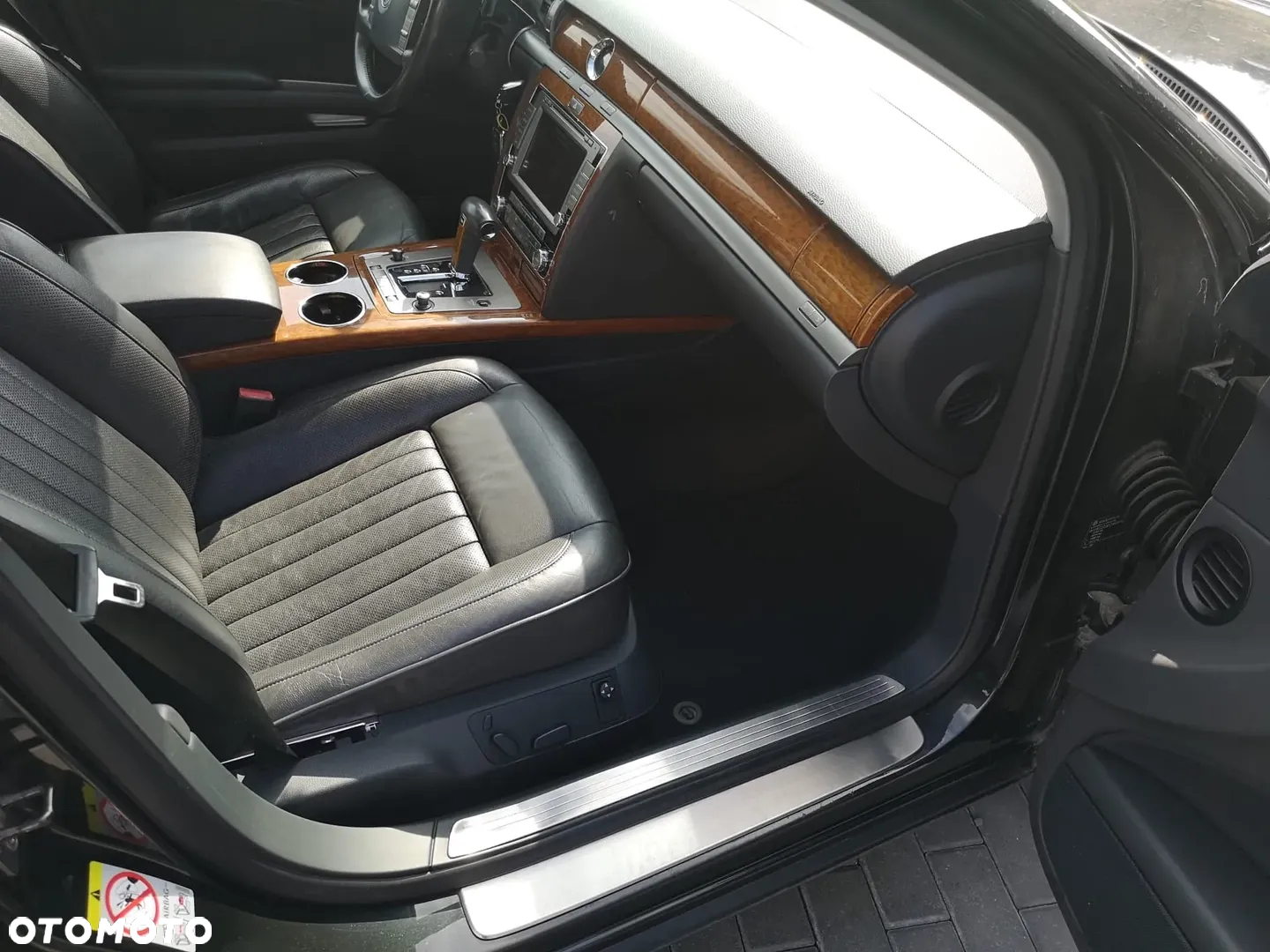Volkswagen Phaeton 3.0 V6 TDI DPF 4MOTION Automatik (4 Sitzer) - 17