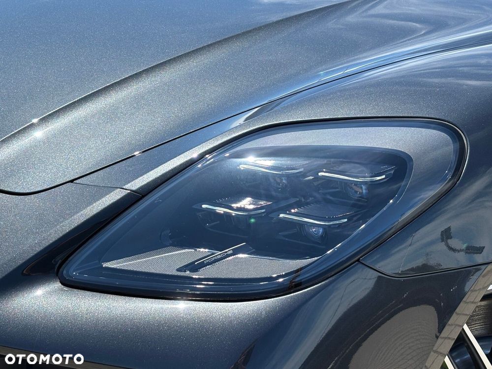 Porsche Panamera - 11