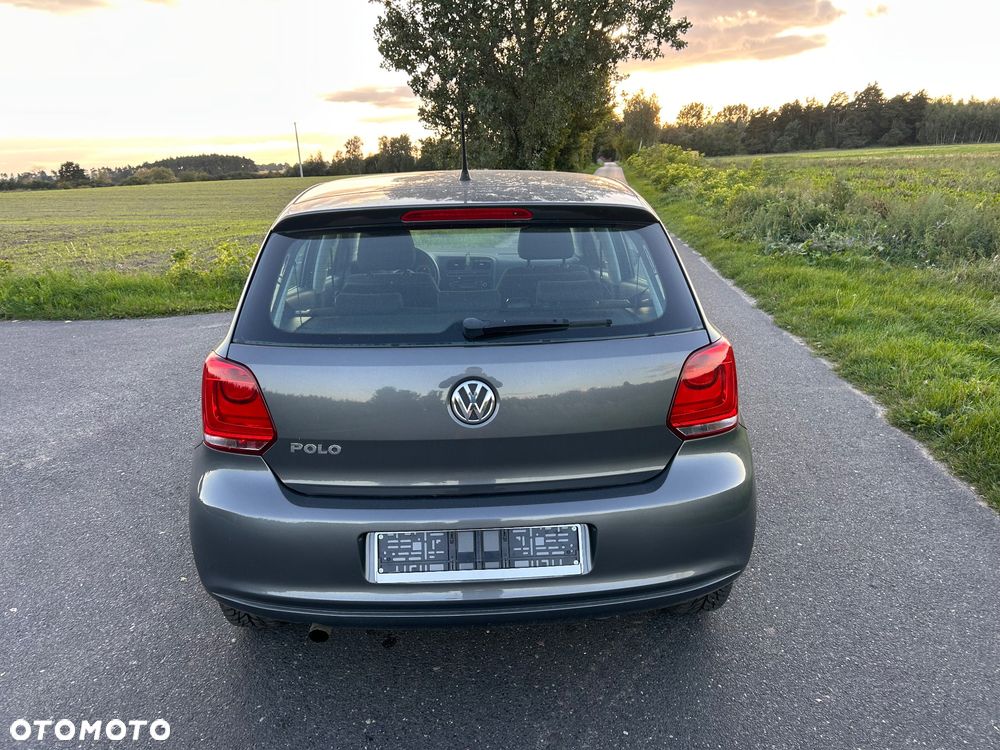 Volkswagen Polo 1.4 16V Trendline - 5